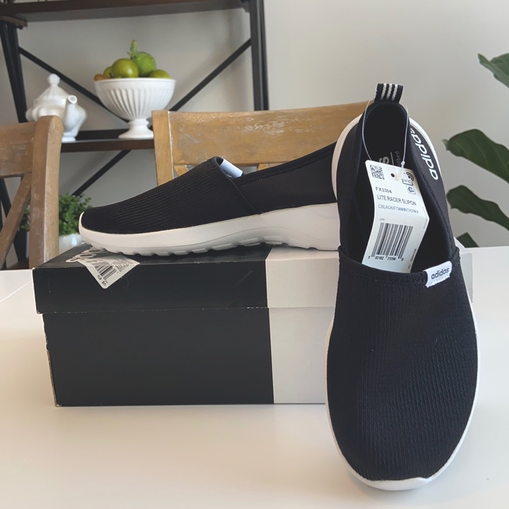 Brand new in box! ADIDAS LITE RACER black slip-on tennis shoe / sneaker SZ 6 1/2